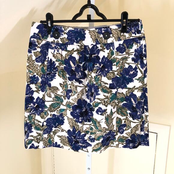 Brooks Brothers 1818 Red Fleece NWOT Women's Floral Mini Skirt Size 6 - Picture 1 of 7